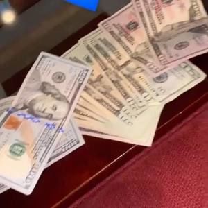 Meet your Posher, Cj